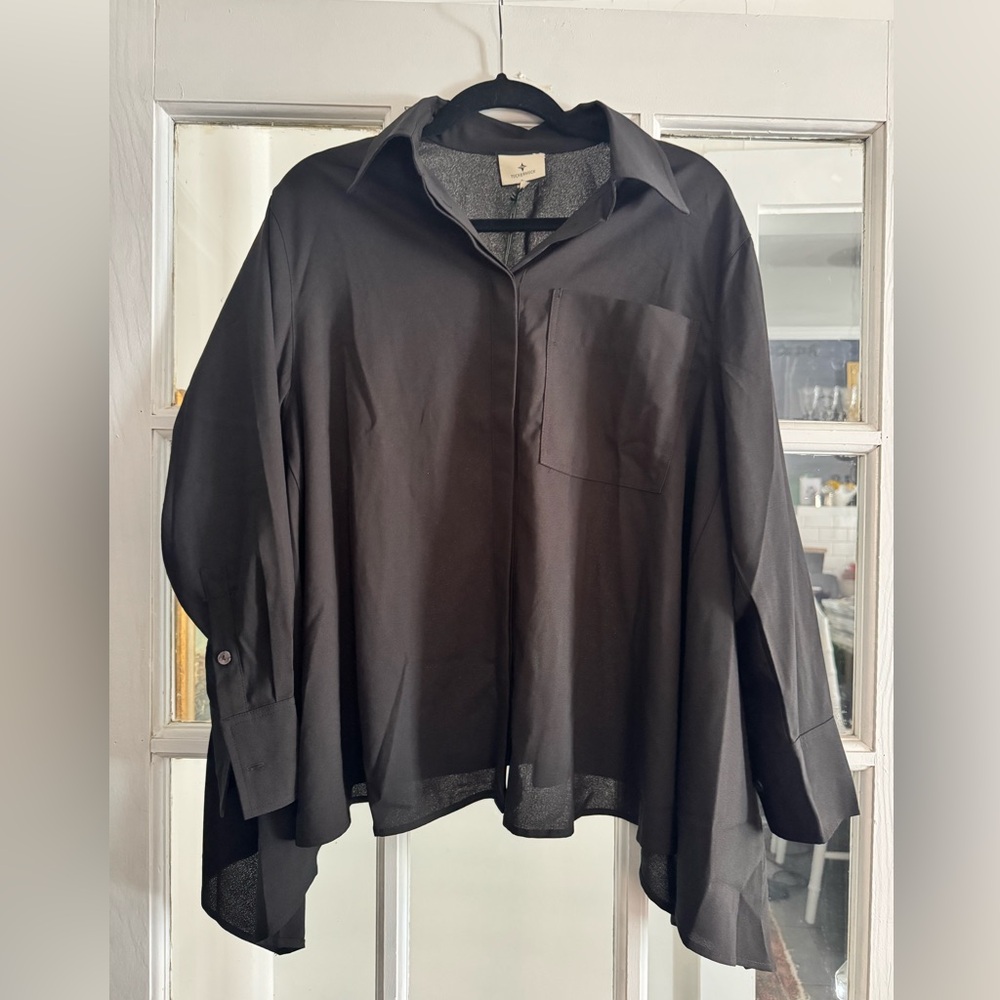 Tuckernuck Button down swing cape Shirt NWT